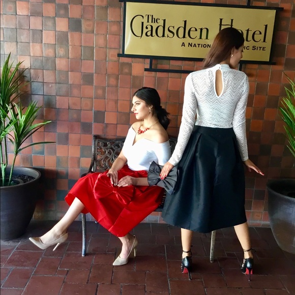 Black A Line Skirt-LAST ONE-CLEARANCE - Picture 3 of 6